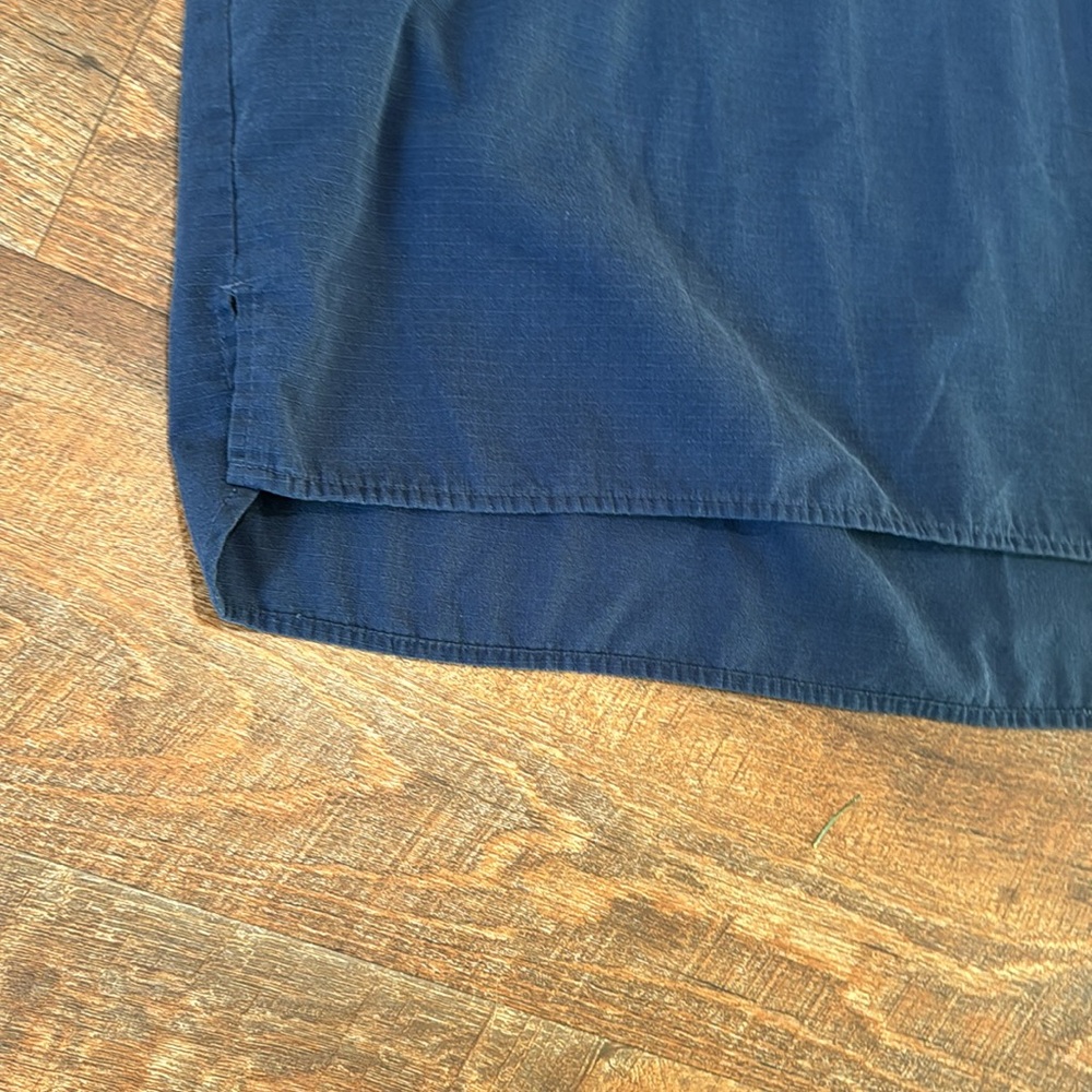 Carhartt scrubs shirt - Picture 4 of 5